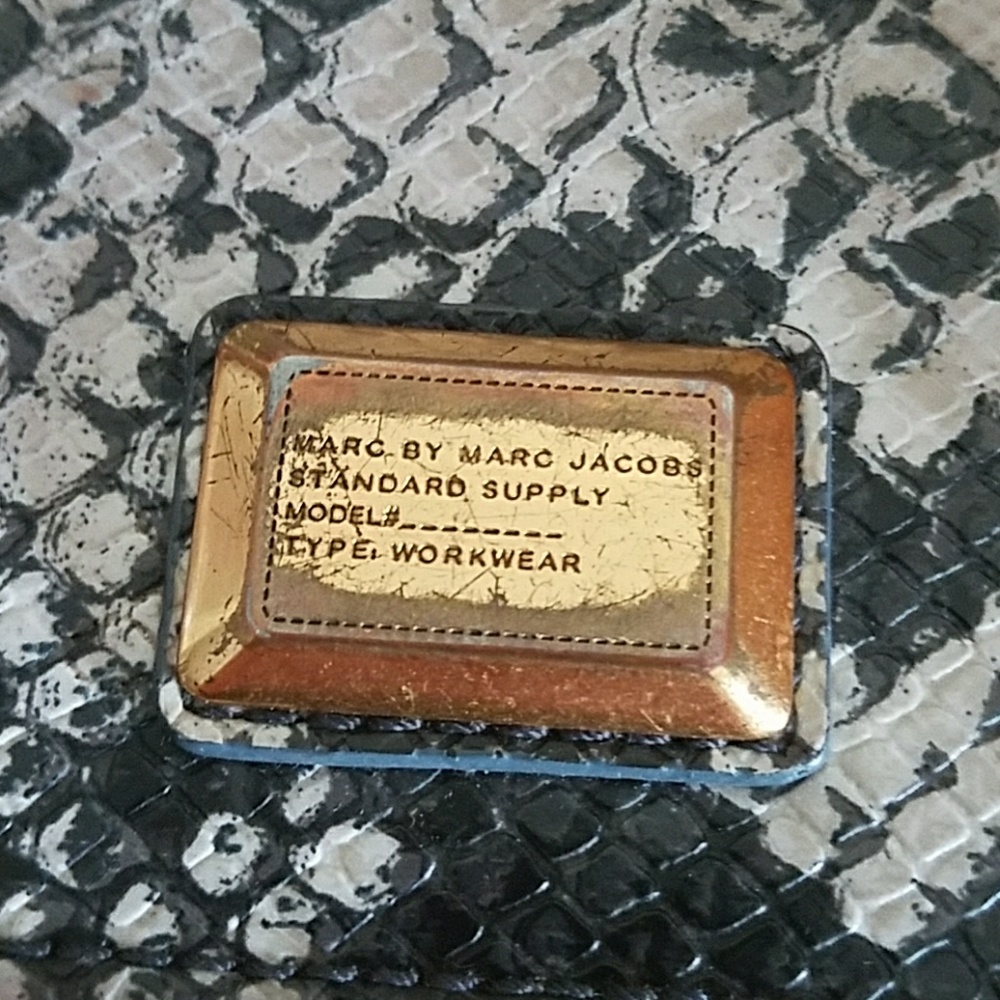 Marc Jacobs Multiple Compartment Wallet - image 3